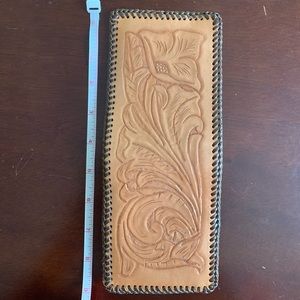 Handmade | Leather | Wallet | Floral Press design